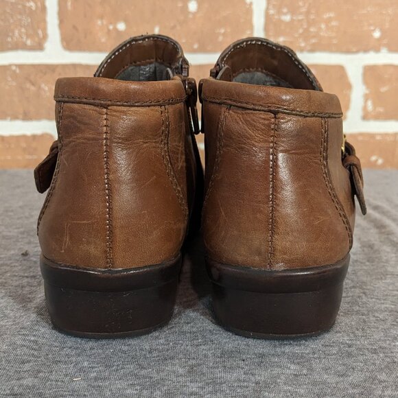 Naturalizer Ankle Booties - Picture 5 of 6